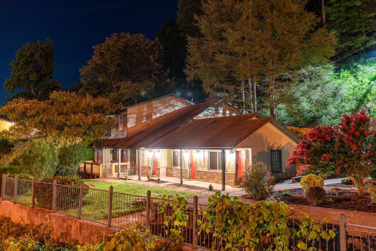 Newly Remodeled Motel In Gatlinburg! Εξωτερικό φωτογραφία
