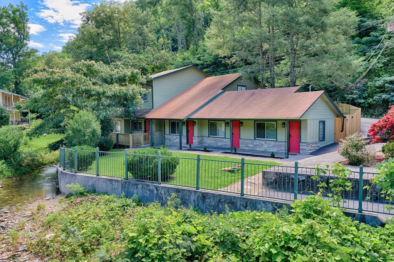 Newly Remodeled Motel In Gatlinburg! Εξωτερικό φωτογραφία
