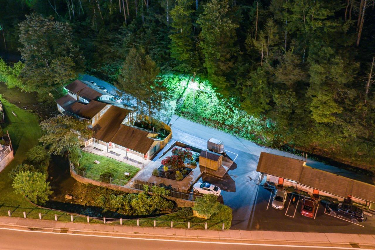 Newly Remodeled Motel In Gatlinburg! Εξωτερικό φωτογραφία