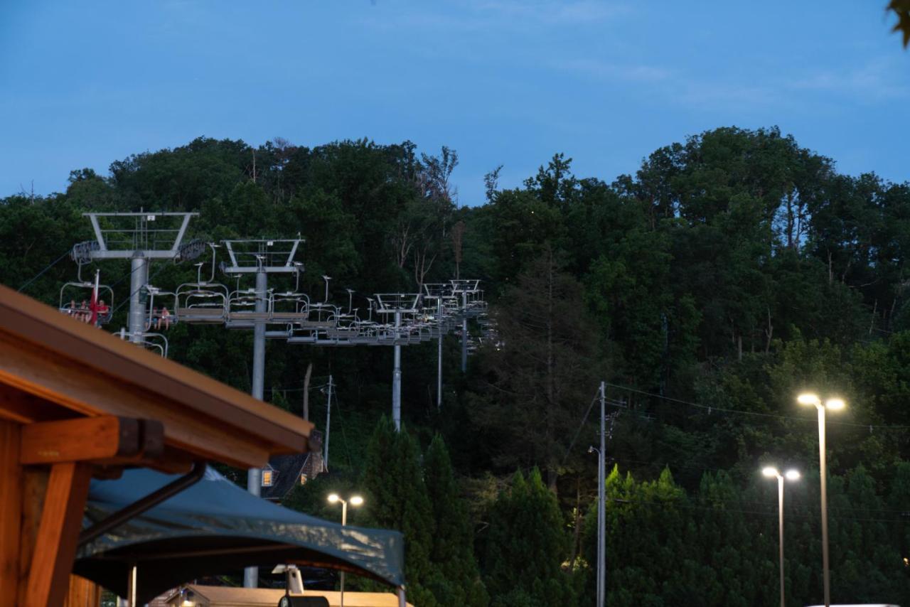Newly Remodeled Motel In Gatlinburg! Εξωτερικό φωτογραφία
