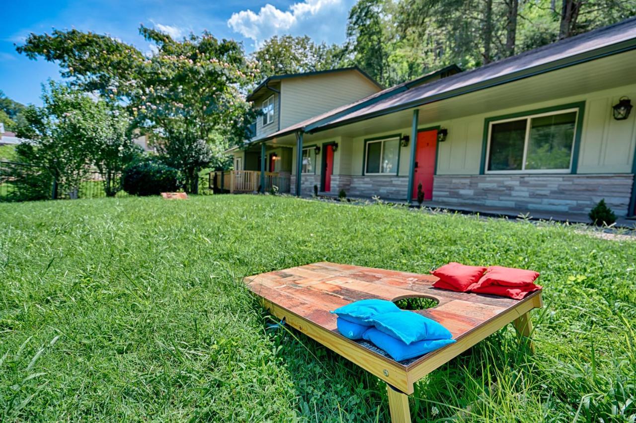 Newly Remodeled Motel In Gatlinburg! Εξωτερικό φωτογραφία