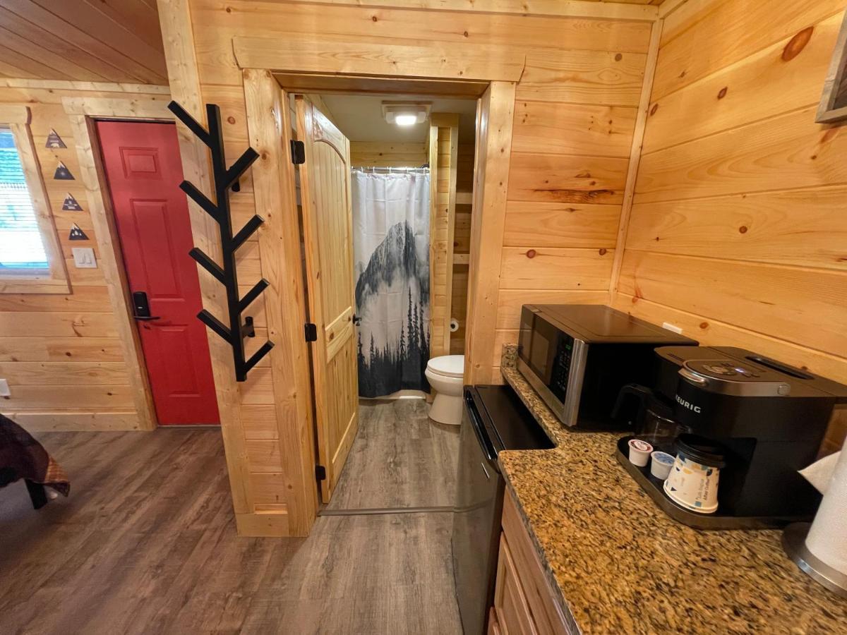Newly Remodeled Motel In Gatlinburg! Εξωτερικό φωτογραφία